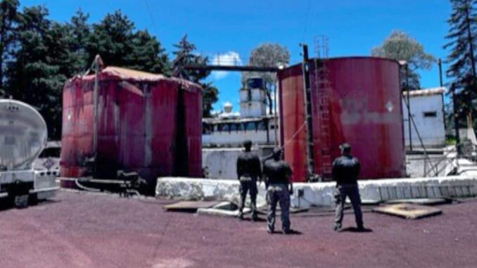 Decomisan 933 mil litros de hidrocarburo en Veracruz