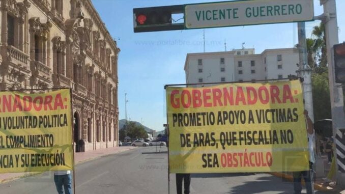 Protesta frente a Palacio de Gobierno afectados de Aras; bloquean avenidas y generan caos vial