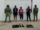 Detienen a 3 mujeres en posesión de dos armas AK-47 y municiones en Culiacán, Sinaloa