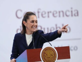 Sheinbaum pide discutir democracia y abre reforma electoral a nuevos partidos y ciudadanía