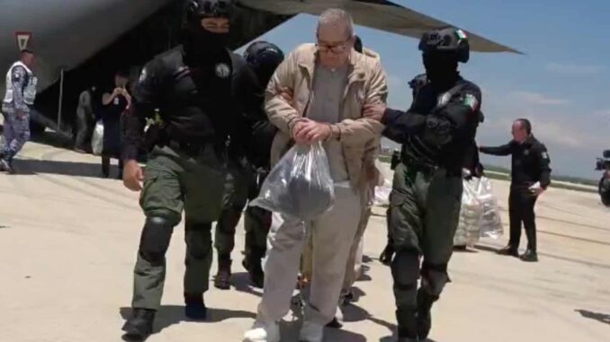 Entrega de 26 criminales a Estados Unidos fue una decisión soberana y por seguridad de México: Sheinbaum