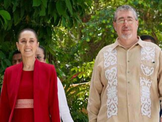 El presidente de Guatemala espera una conexión eventual con el Tren Maya