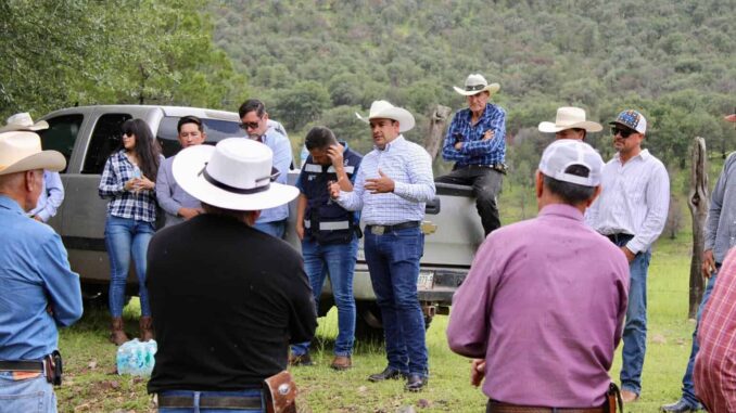 Buscan Fernando Chacón y Asociaciones Civiles presa en Matachic;  aseguraría riego en región occidente