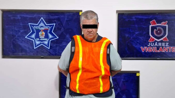 Arrestan a hombre que se hacía pasar por funcionario