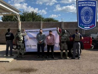 Detiene Célula BOI a dos sujetos por posesión de narcóticos y arma de fuego en Parral