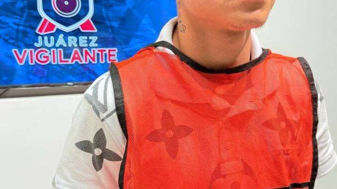 Arrestan a sujetos de 18 y 17 años por robar con violencia 150 mil pesos