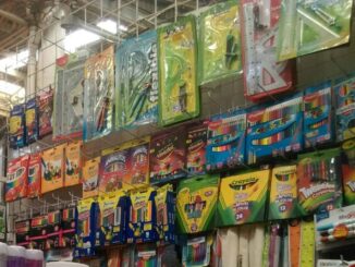 ¿dónde puedes encontrar útiles colares con descuento?