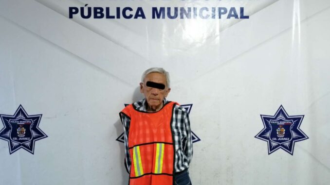 Detienen a hombre con órdenes de aprehensión pendientes