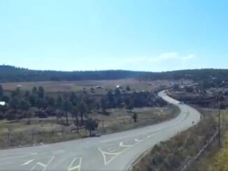 Tres personas mueren calcinadas tras volcadura en carretera a Guachochi 