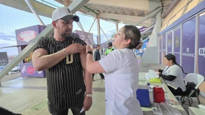 Suman más de 423 mil vacunados contra el sarampión en la entidad, como parte de la estrategia integral