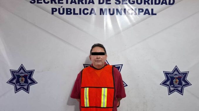 Detienen a hombre armado tras conducir de forma peligrosa en Lucio Cabañas; le aseguran arma