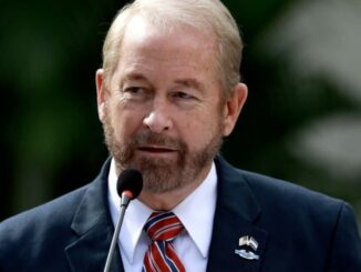 Embajador Johnson pide tecnología, coordinación y alianzas sólidas para combatir el crimen