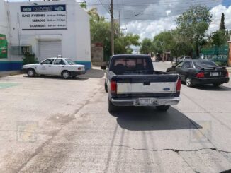 Chocan a motociclista en Independencia y 20 de Noviembre