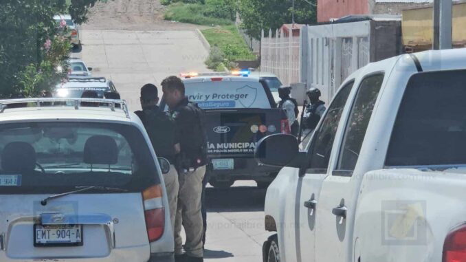 Fuerte operativo en la Rosario; sujeto amenazó a su mamá y de autolesionarse