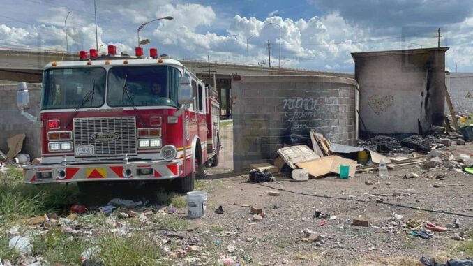 Se registra incendio en predio abandonado del sur de la ciudad