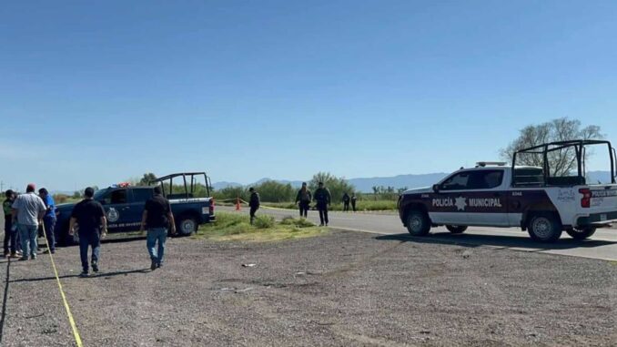 Abandonan 4 cuerpos y restos humanos en carretera de Ahone, Sinaloa