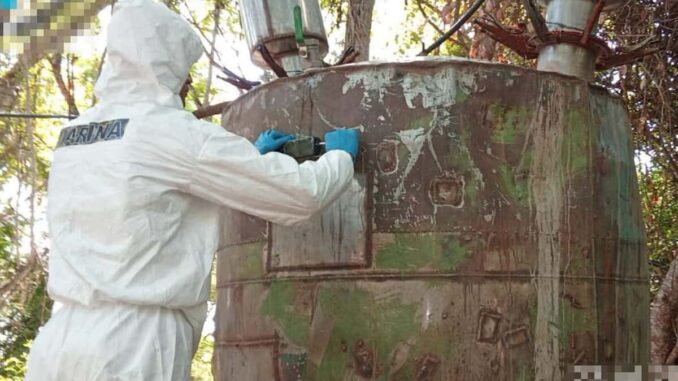 Aseguran 4 mil 900 kilos de metanfetamina y neutralizan dos narcolaboratorios en Culiacán