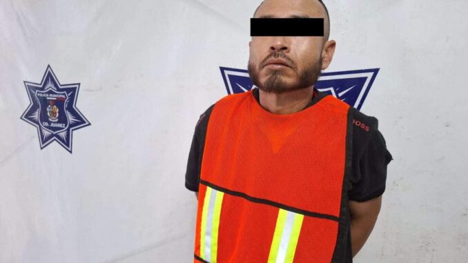 Golpea y amenaza a su pareja con una pistola, lo detienen