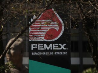 La agencia Fitch coloca a Pemex en observación positiva tras anuncio de apoyo financiero