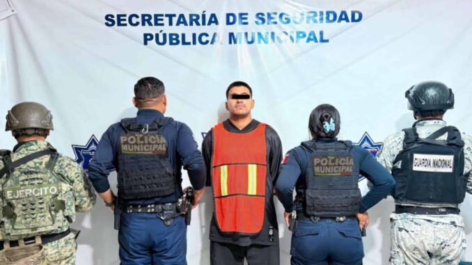 Capturan a conductor armado a bordo de Maserati en la Frida Kahlo