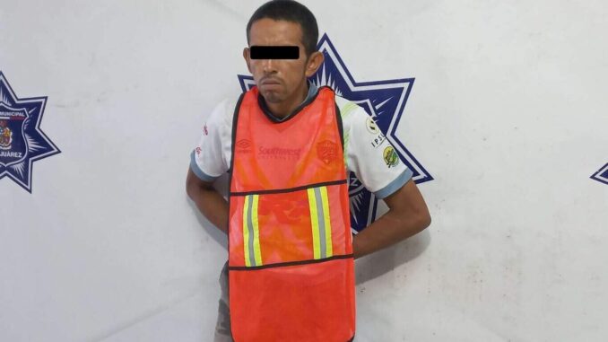 Arrestan a hombre por dañar cámara de videovigilancia y posesión de droga