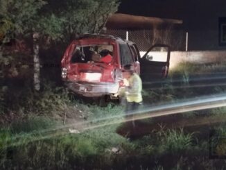 Niña pierde la vida y 11 personas resultan lesionadas en choque sobre la carretera Delicias–Chihuahua