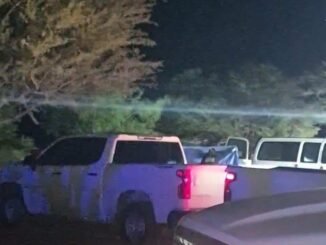 Encuentran sin vida a padre y dos hijas en auto cerca de presa en Parral; investigan probable homicidio 