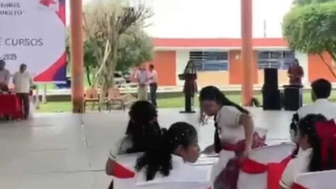 Alumna denuncia acoso sexual durante graduación; maestro ya fue detenido