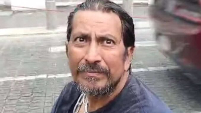 Hombre lleva 40 días en huelga de hambre en Xalapa