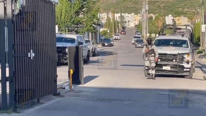 VERSIÓN: Detienen federales al «Señor de la V» tras cateo