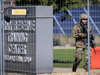 Una jueza federal de Chicago bloquea temporalmente el despliegue de la Guardia Nacional