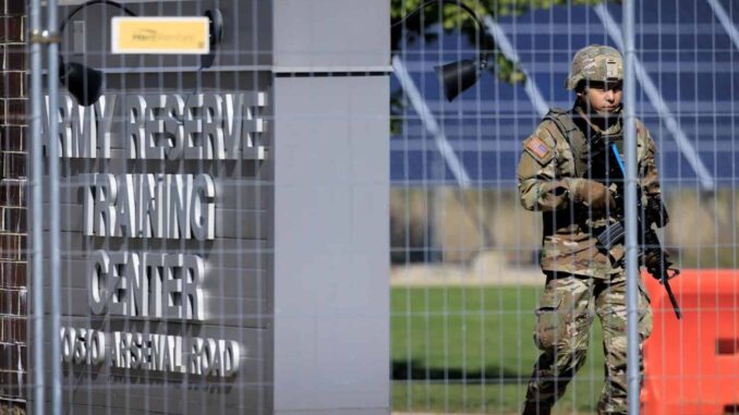 Una jueza federal de Chicago bloquea temporalmente el despliegue de la Guardia Nacional