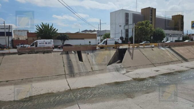 Hombre intoxicado es rescatado de un canal de desagüe del Chuvíscar