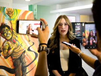 Exige Alma Portillo esclarecimiento de muerte de mujer afuera del IMSS en Parral