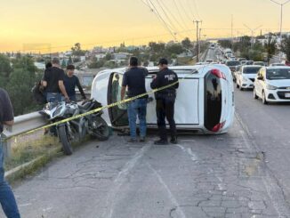 Caos vial y volcadura en Pacheco: Chevrolet Beat provoca múltiple accidente