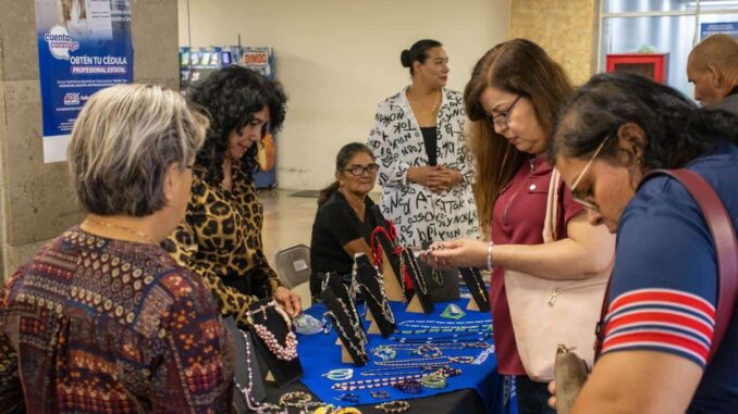 Invita Estado a la exposición y venta de productos elaborados por alumnos de la Escuela de Artes y Oficios