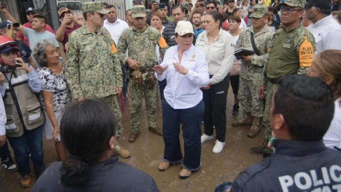 Voy a encargarme de reconstruir las zonas afectadas en Veracruz por las lluvias extraordinarias: Rocío Nahle