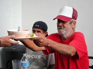 Atiende Estado a más de 35 mil personas mensualmente en comedores comunitarios