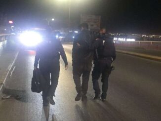 Rescatan a joven que intentó lanzarse de un puente en La Cuesta