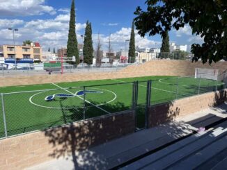 Concluyen rehabilitación de cancha de fútbol rápido en el boulevard Díaz Ordaz