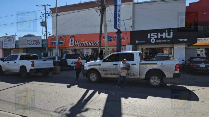 Cae pareja implicada en asalto a tienda B Hermanos de la colonia Alamedas