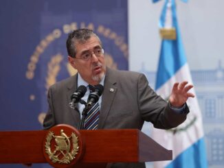 Presidente de Guatemala denuncia intento de Golpe de Estado