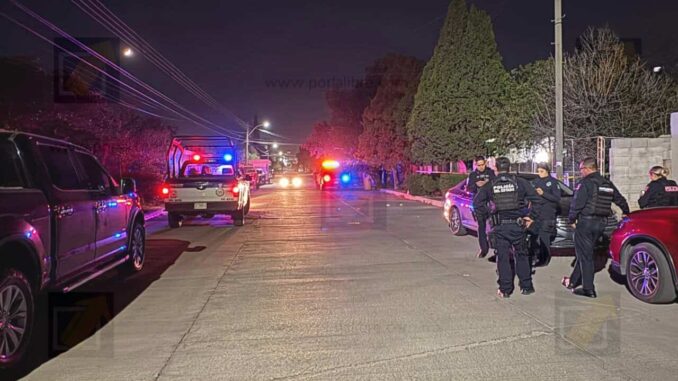 Disparan contra vivienda en colonia Ponce de León; aseguran vehículo implicado