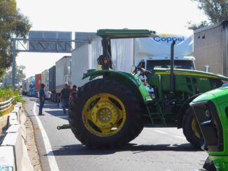 Siguen los bloqueos de agricultores, ¿en dónde?
