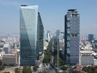 Economía mexicana mexicana retrocede 0.3% en tercer trimestre de 2025