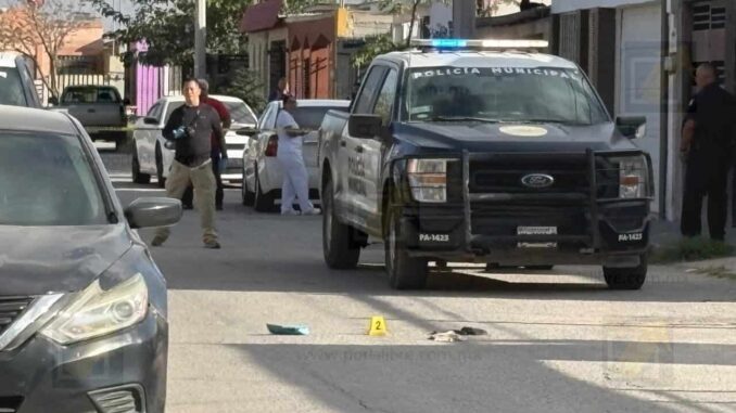 Acribillan a pareja frente a su domicilio en la colonia Girasoles