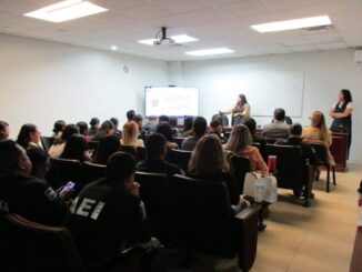 Se capacita personal de la FGE Zona Sur en temas de género