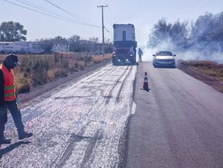 Rehabilita Gobierno del Estado carretera Meoqui-Julimes en beneficio de más de 50 mil personas