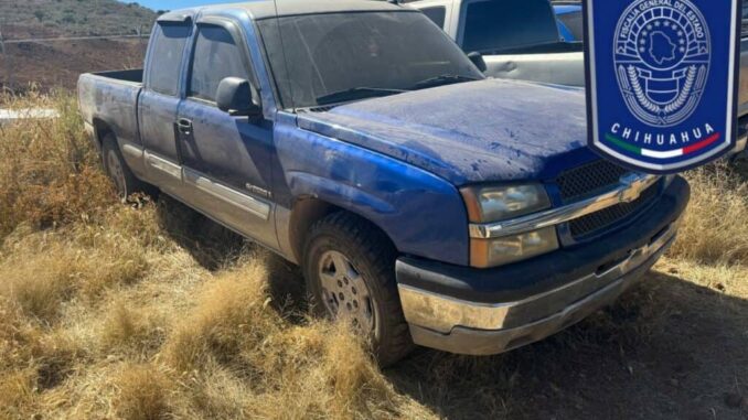 Recupera AEI en Guachochi dos camionetas con reporte de robo