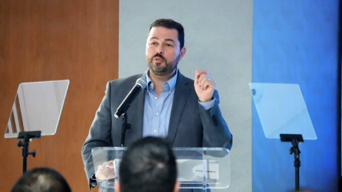 Presentan FGE y Ficosec plataforma para eficientizar la labor de los servidores públicos